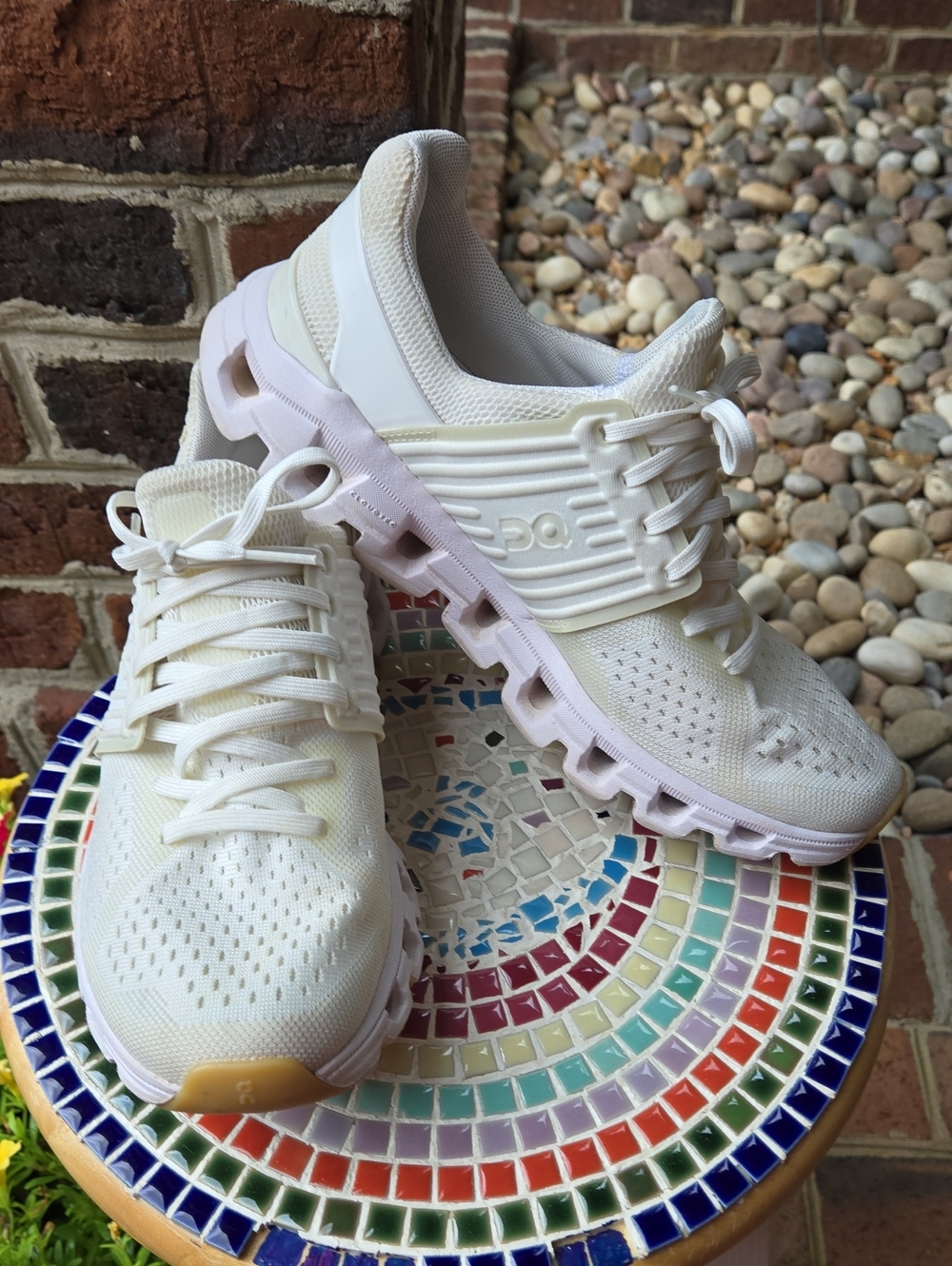 On Running Women's Cloud Swift Sneakers